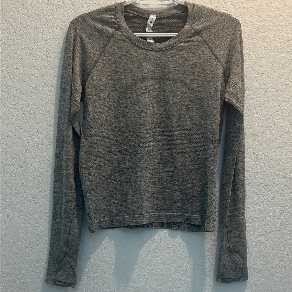 lululemon athletica Heathered Gray Long Sleeve Top